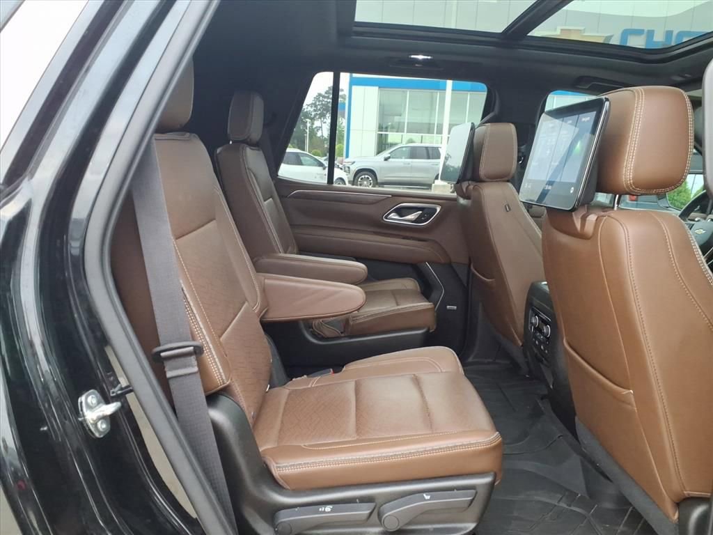 Used 2021 Chevrolet Tahoe High Country image 15