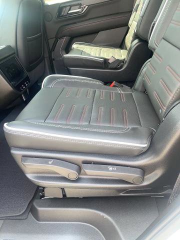 New 2026 GMC Yukon AT4 Ultimate AWD/4WD image 11