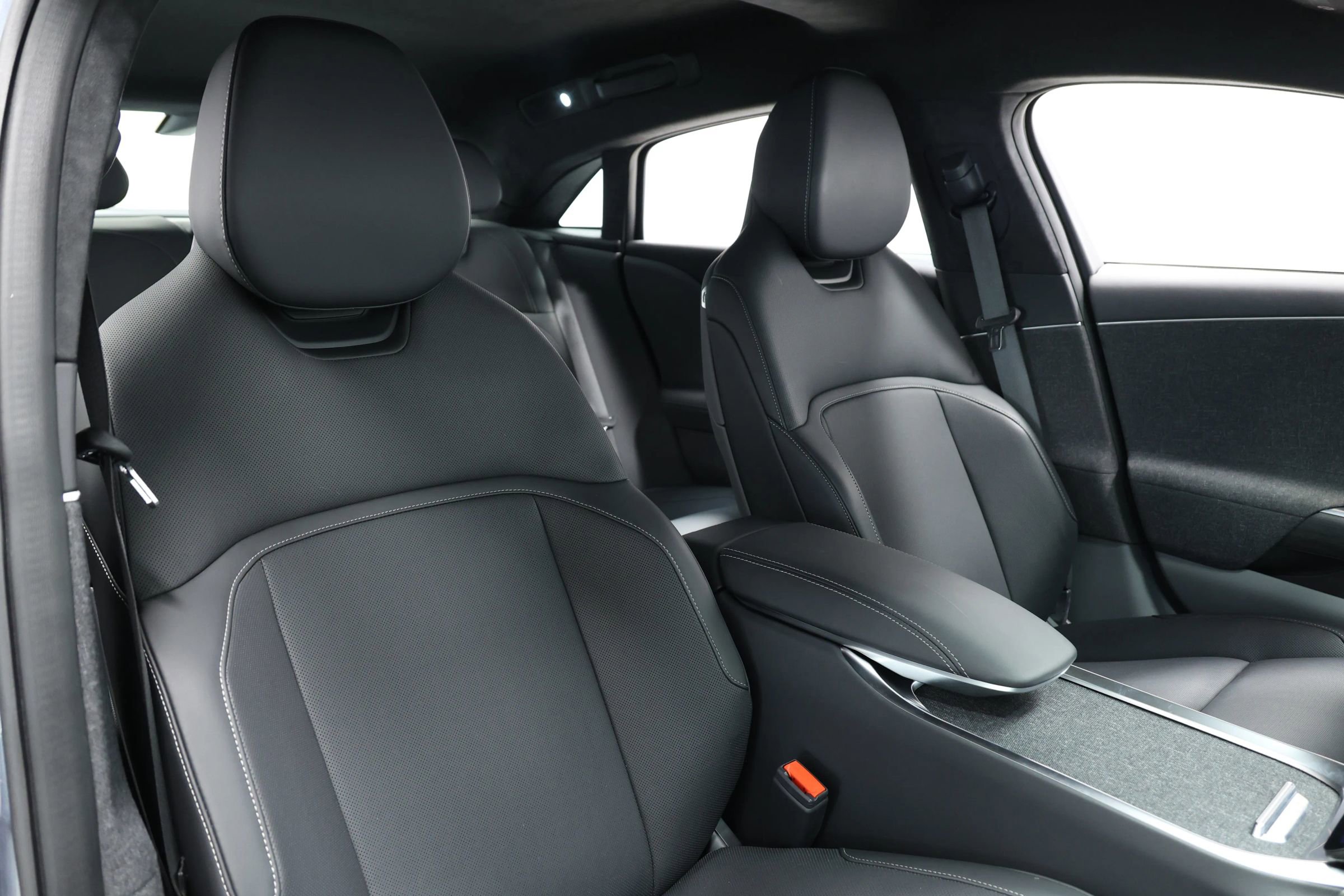 Used 2024 Lucid Air Pure image 84