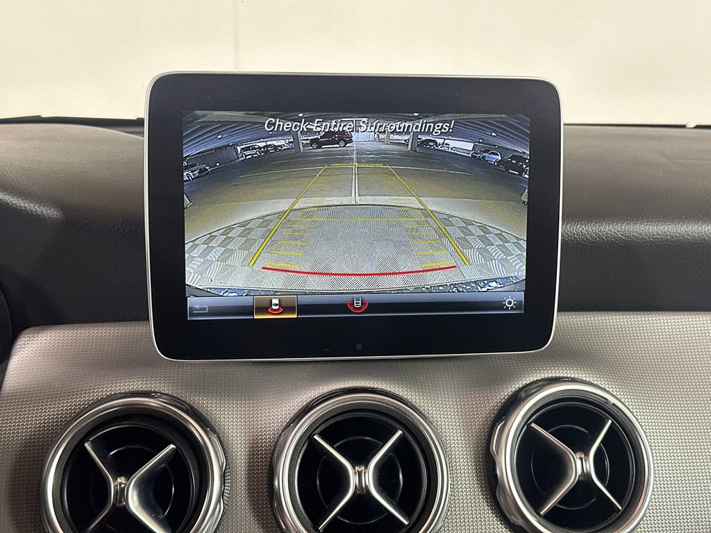Certified 2020 Mercedes-Benz GLA 250 4MATIC image 29