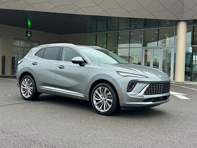 Used 2025 Buick Envision Avenir image 15