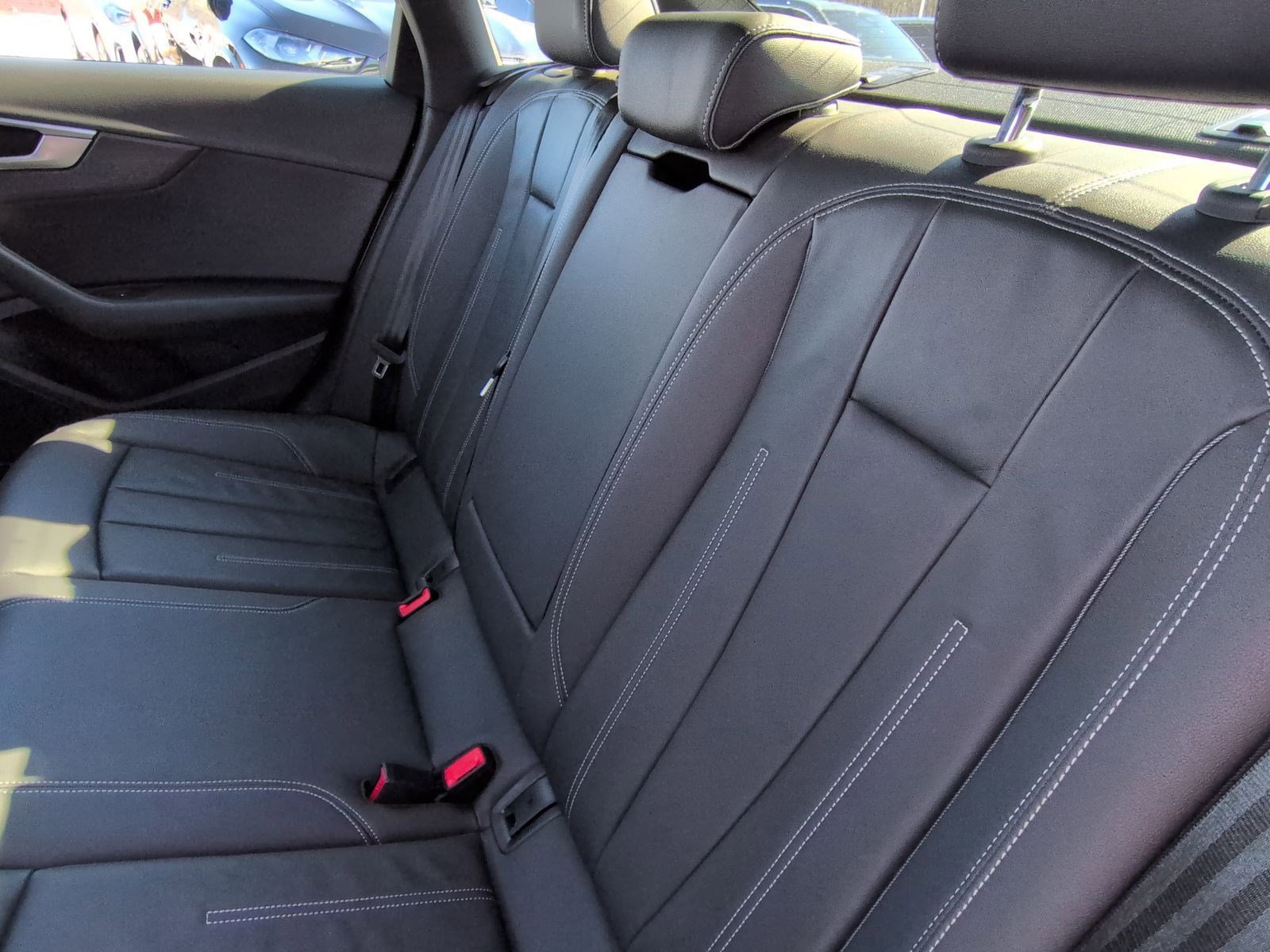 Used 2023 Audi A4 2.0T Premium image 30