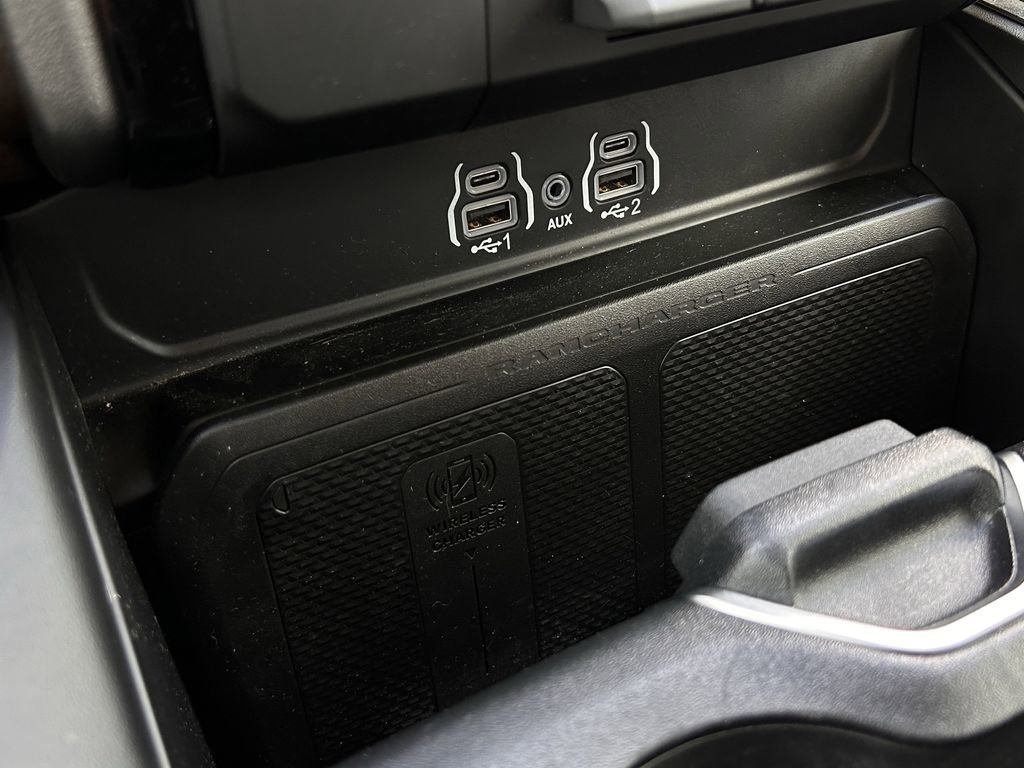 Used 2025 RAM 1500 Laramie AWD/4WD image 21
