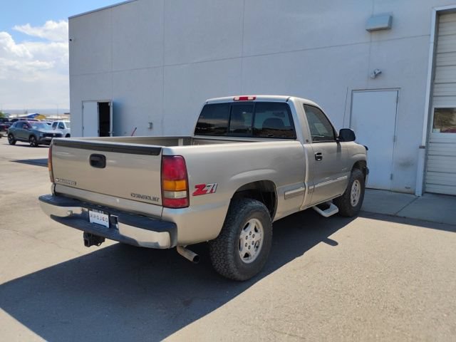Used 2000 Chevrolet Silverado 1500 LS w/ Off-Road Chassis Pkg AWD/4WD image 4