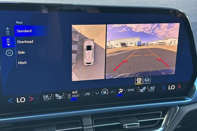 New 2026 Chevrolet Equinox EV LT w/ Convenience Package II image 26