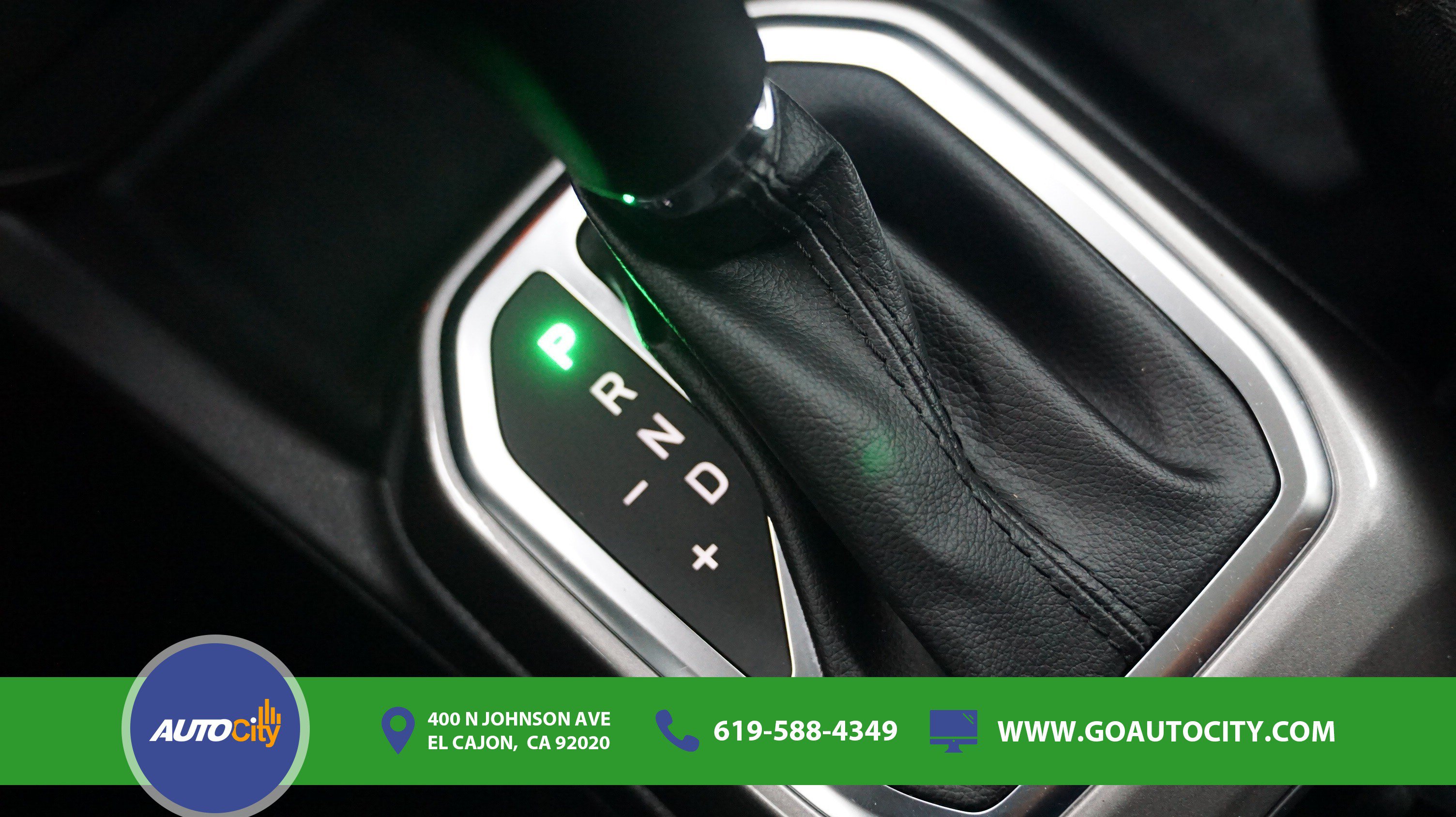Used 2022 Jeep Renegade Latitude AWD/4WD image 22
