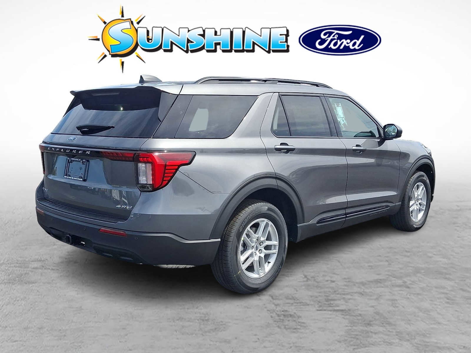 New 2026 Ford Explorer Active AWD/4WD image 6