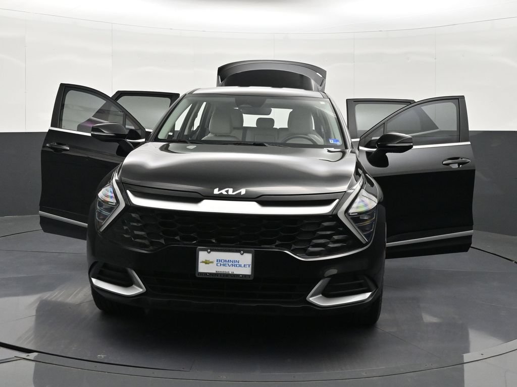 Used 2024 Kia Sportage EX FWD image 45