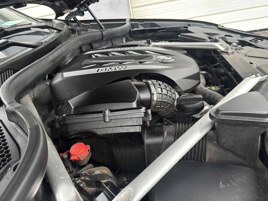 Used 2020 BMW X5 M50i w/ Premium Package AWD/4WD image 33