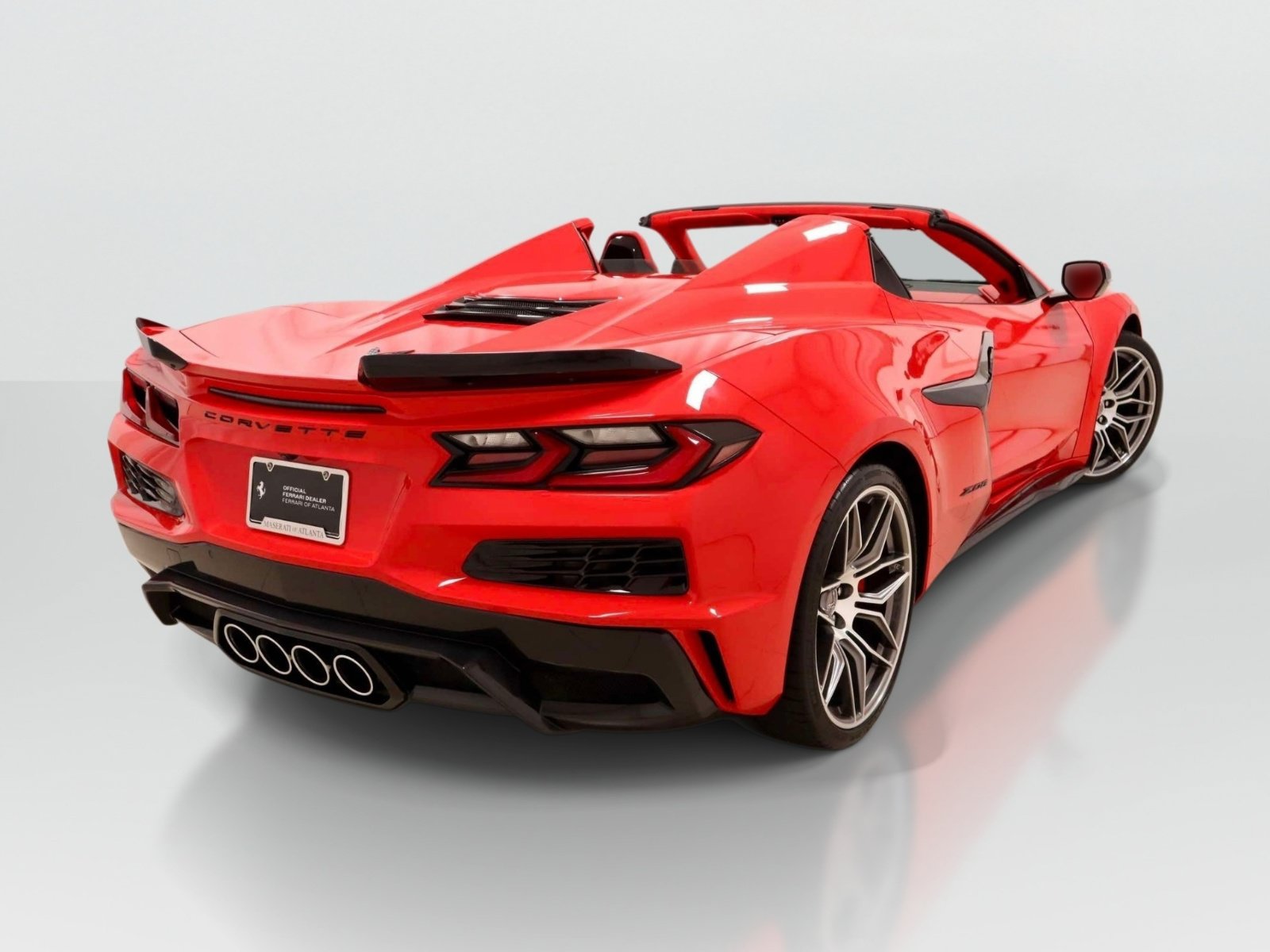 Used 2024 Chevrolet Corvette Z06 RWD image 5