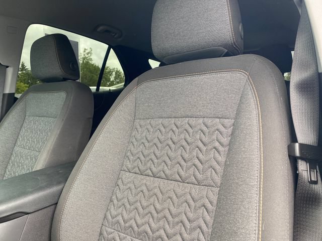 Used 2024 Chevrolet Equinox LT w/ LPO, Floor Liner Package FWD image 15