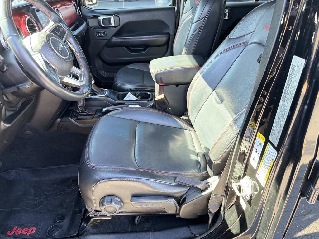 Used 2018 Jeep Wrangler Unlimited Rubicon image 21