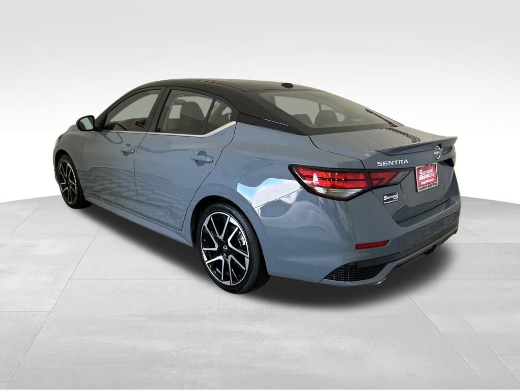 Certified 2024 Nissan Sentra SR w/ SR Premium Package image 19