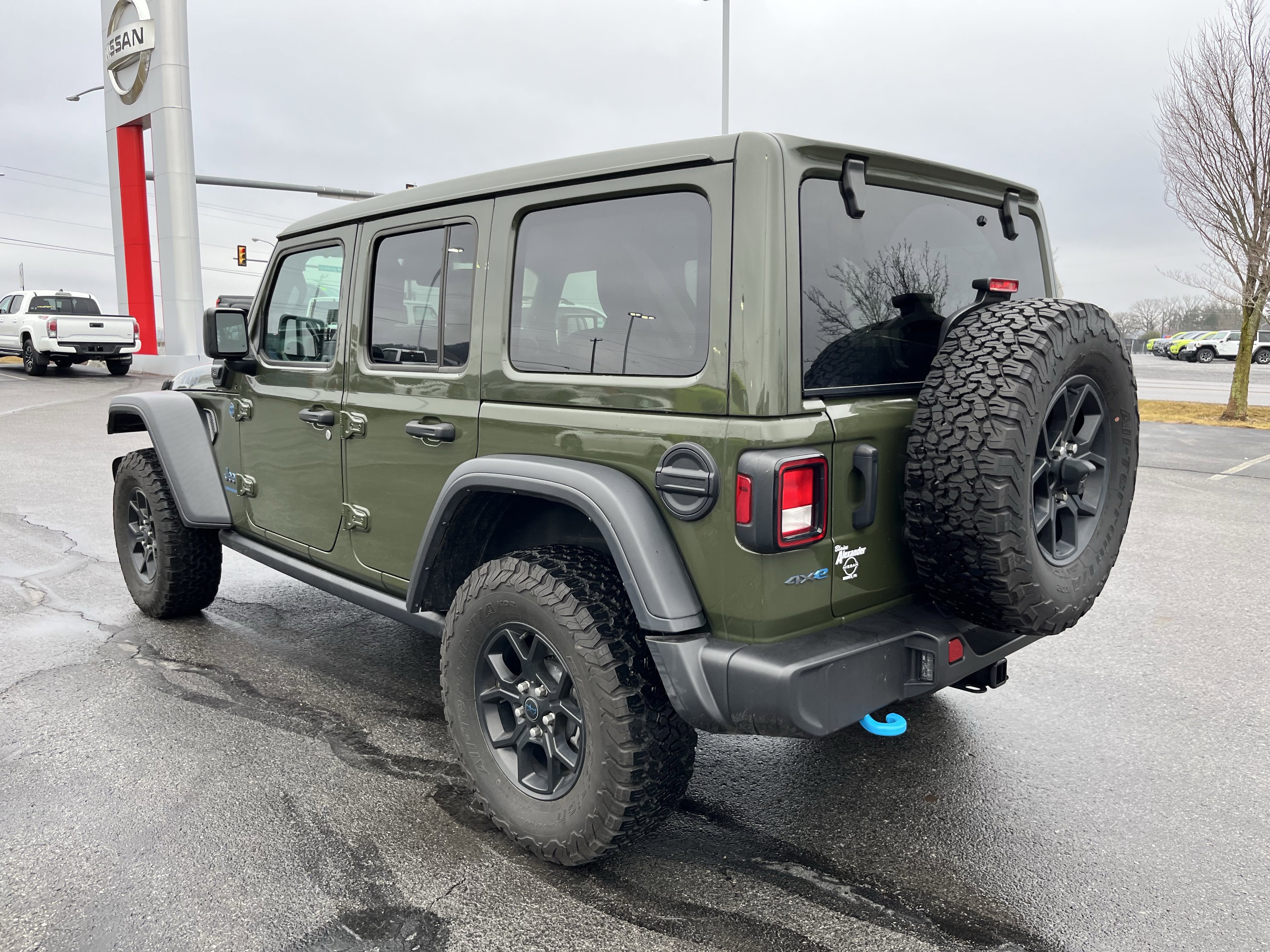 Used 2024 Jeep Wrangler Willys 4xe image 6