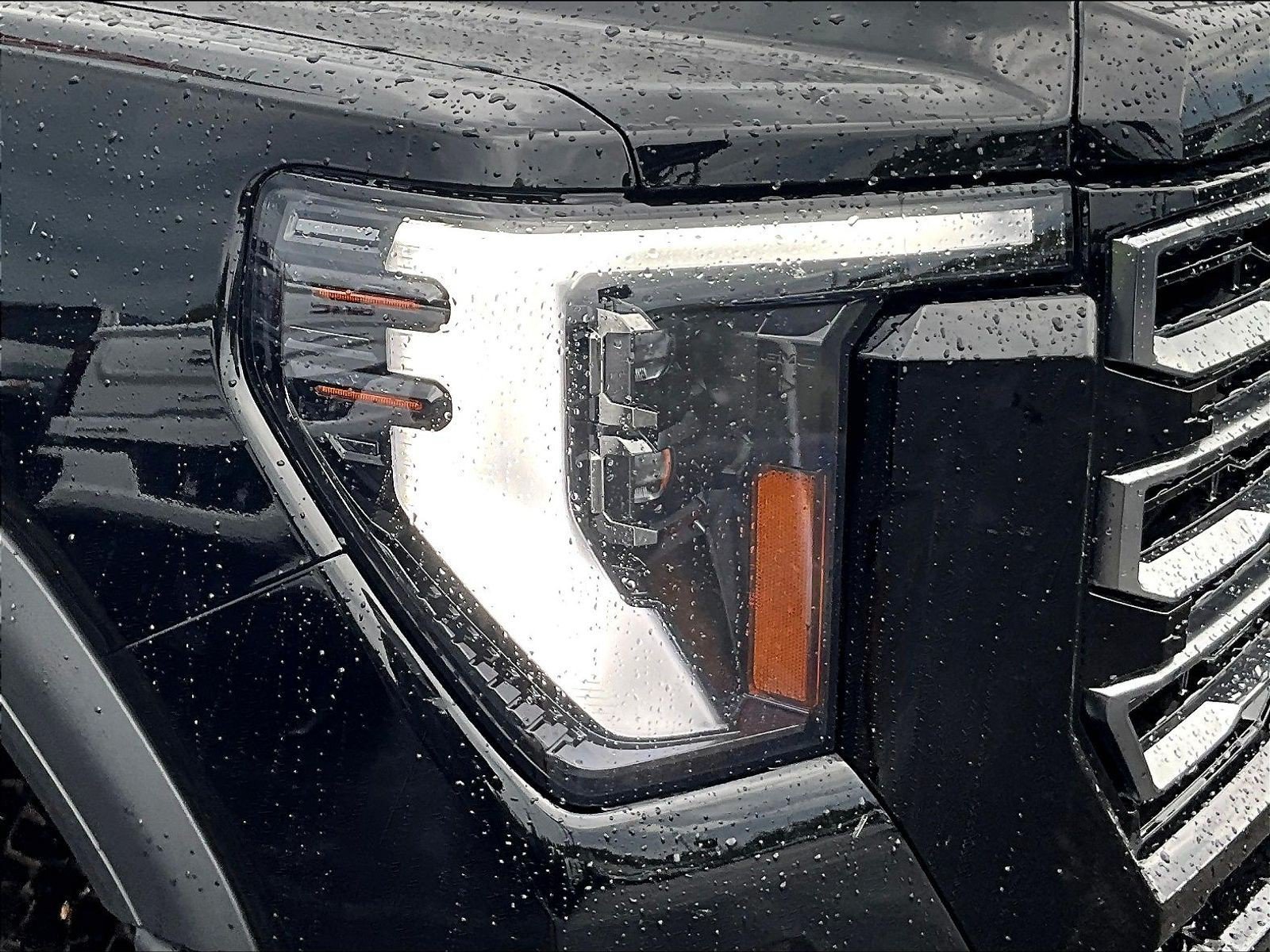 New 2026 GMC Sierra 2500 AT4 w/ AT4 Premium Plus Package AWD/4WD image 8