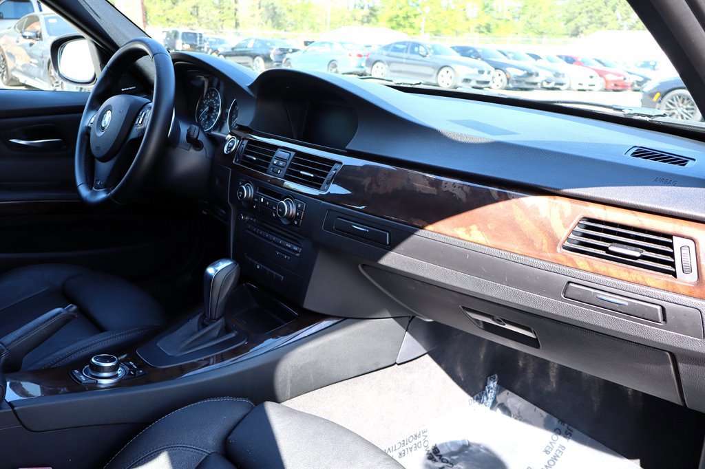 Used 2011 BMW 335i Sedan RWD image 17