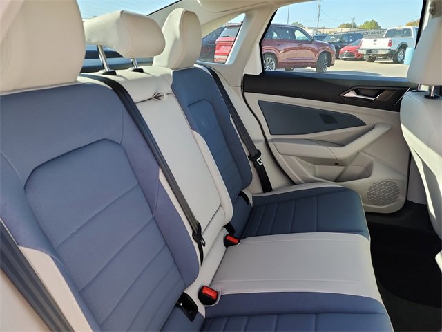 New 2026 Volkswagen Jetta SE image 15