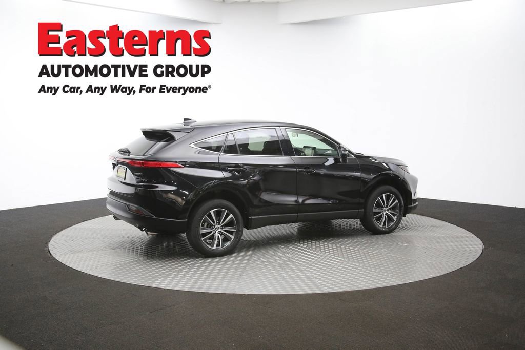 Used 2022 Toyota Venza LE image 41