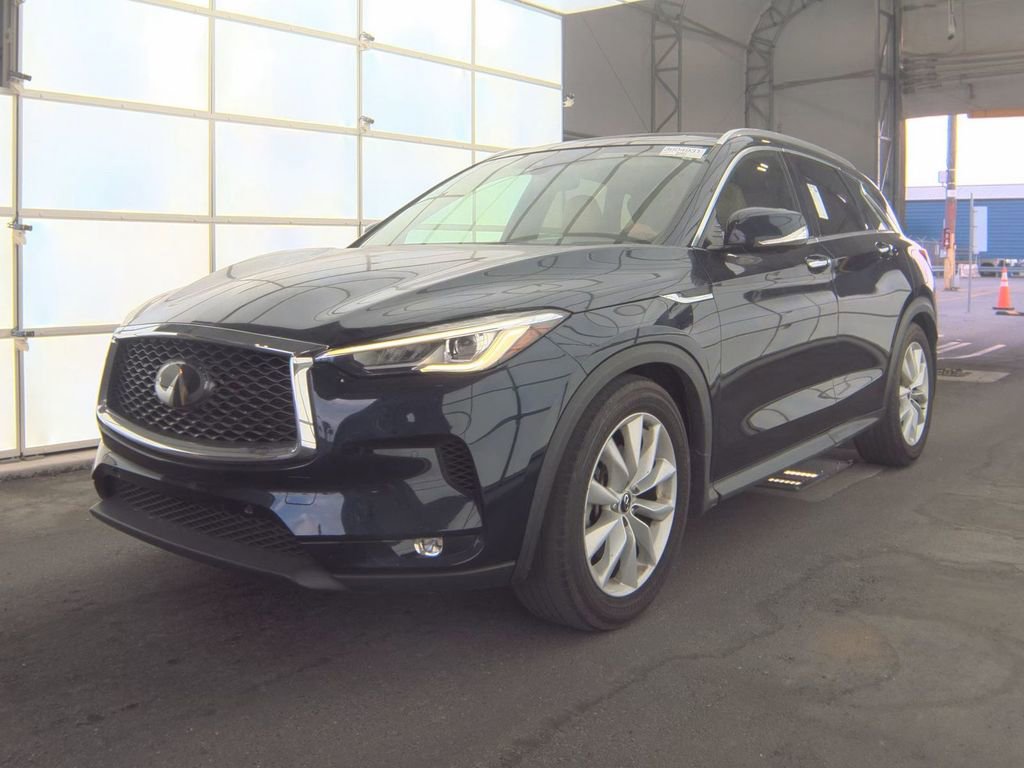 Used 2019 INFINITI QX50 Essential w/ Proactive Package image 4