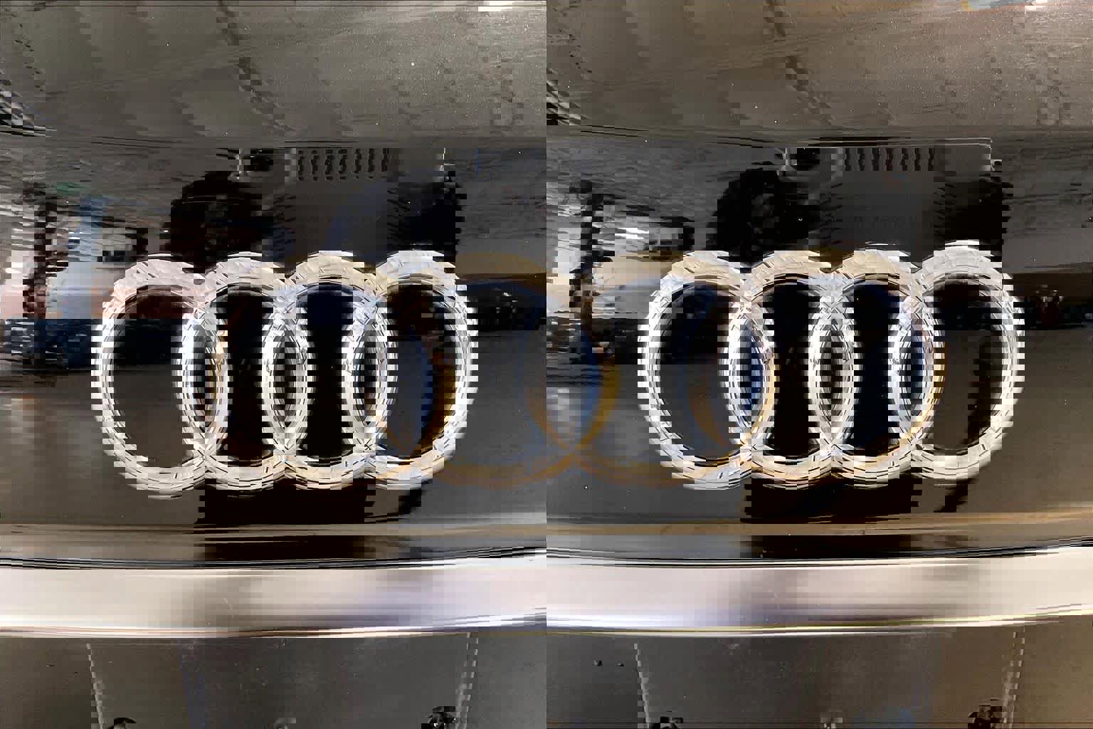 Used 2023 Audi Q7 Premium Plus w/ Premium Plus Package image 31