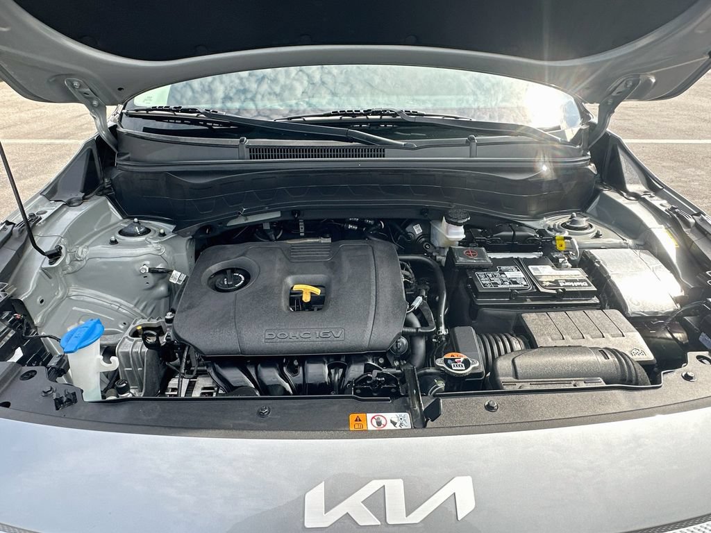 Certified 2024 Kia Seltos EX FWD image 29