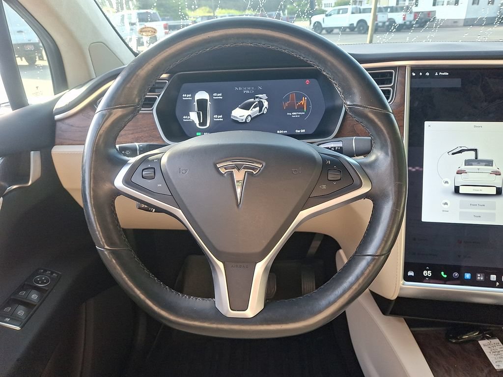 Used 2017 Tesla Model X 75D AWD/4WD image 19