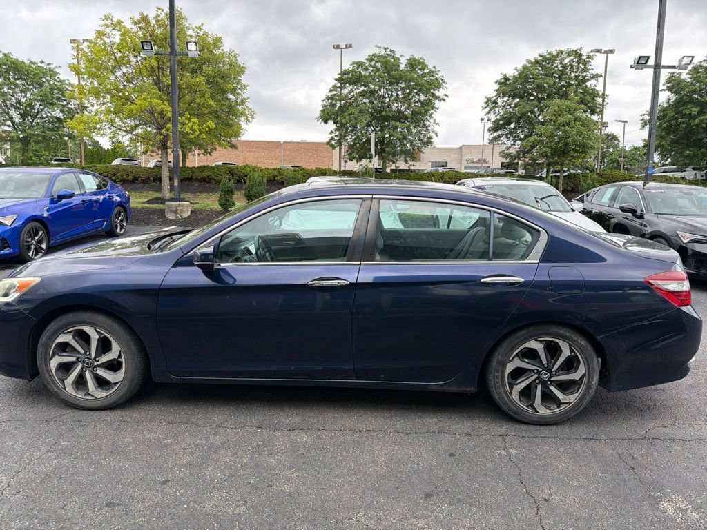 Used 2016 Honda Accord EX-L image 2