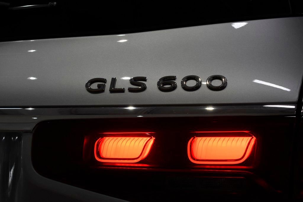 Certified 2026 Mercedes-Benz Maybach GLS 600 4MATIC image 15