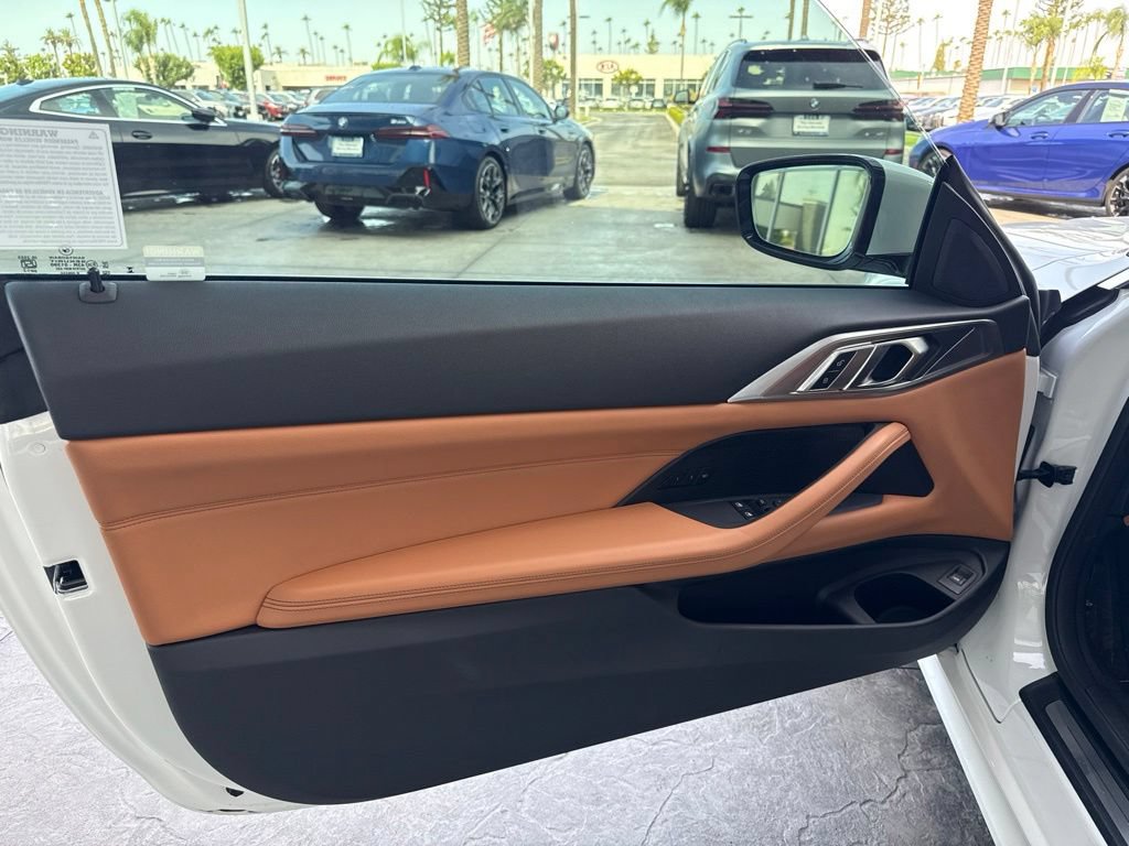 Used 2026 BMW 430i Coupe w/ Parking Assistance Package RWD image 8
