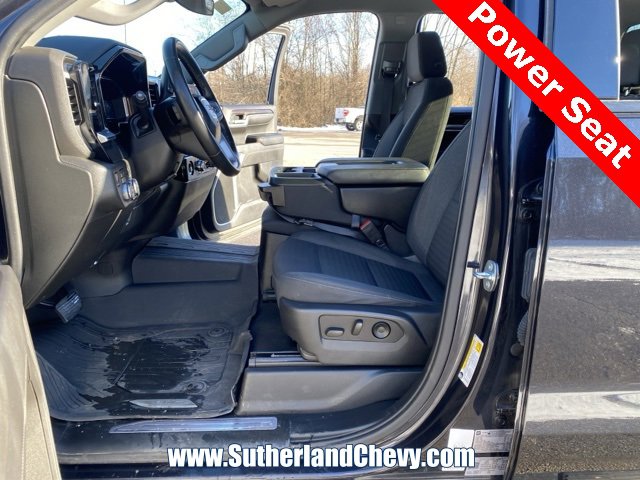 Used 2023 GMC Sierra 1500 Elevation image 19