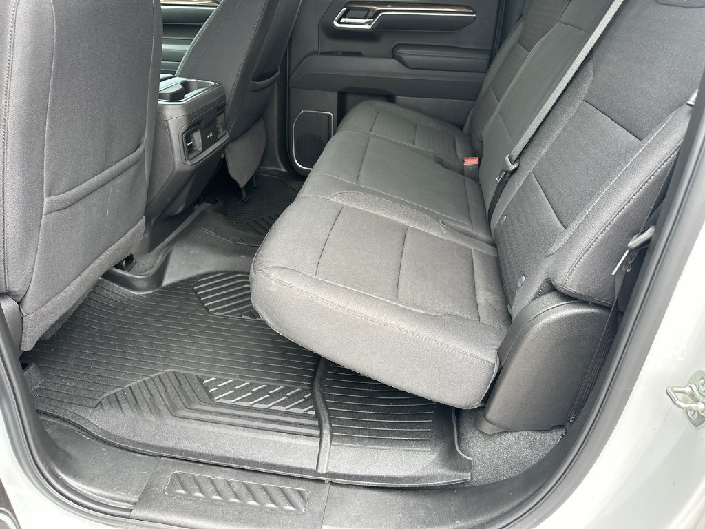 Used 2025 Chevrolet Silverado 1500 LT Trail Boss w/ Convenience Package II AWD/4WD image 20