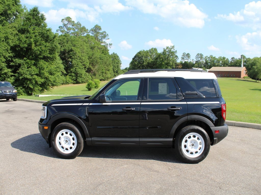 New 2025 Ford Bronco Sport Heritage w/ Convenience Package image 10