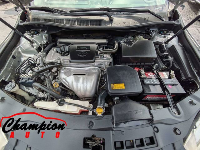 Used 2015 Toyota Camry XSE FWD image 15