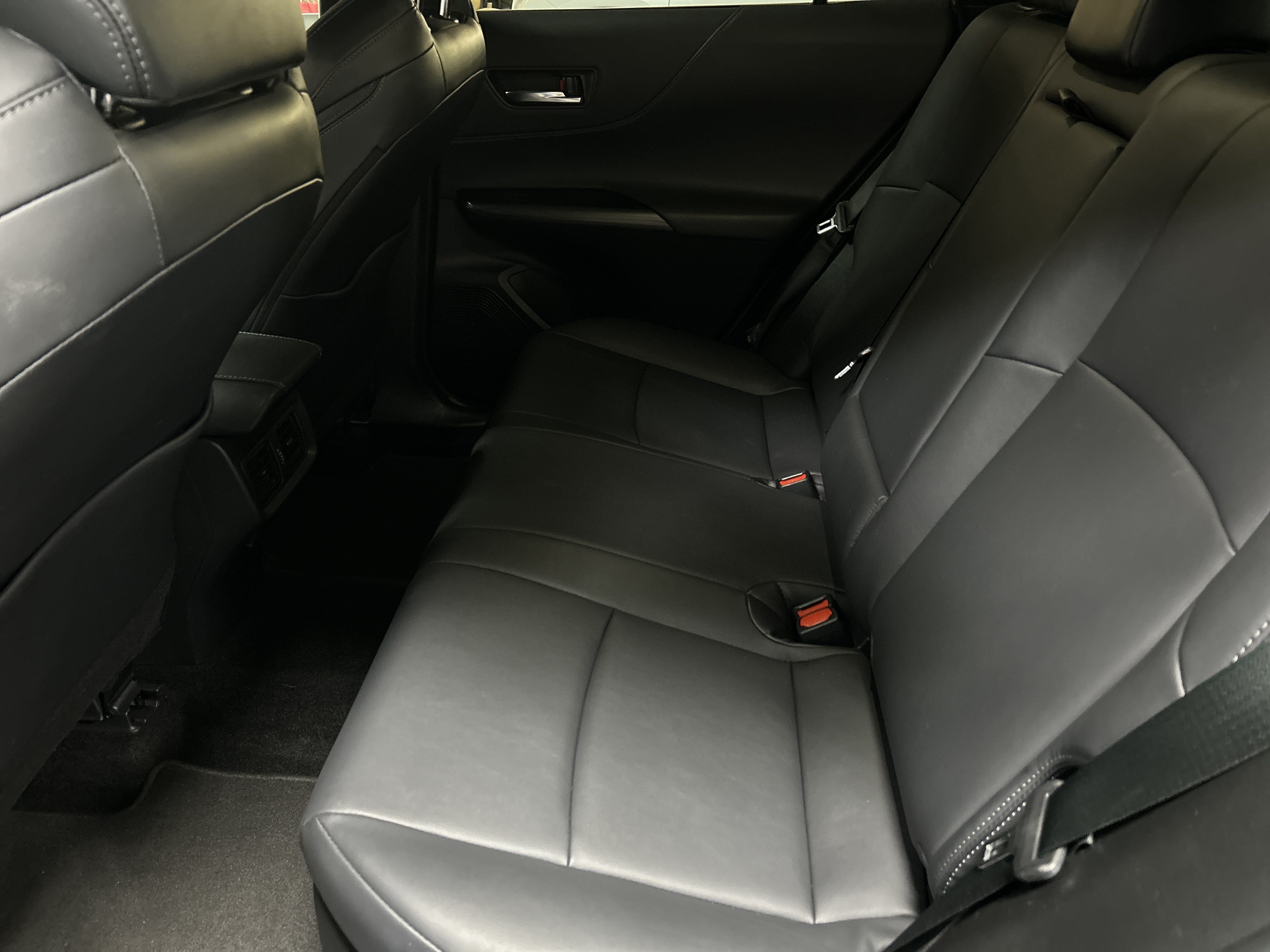 Certified 2022 Toyota Venza XLE AWD/4WD image 32