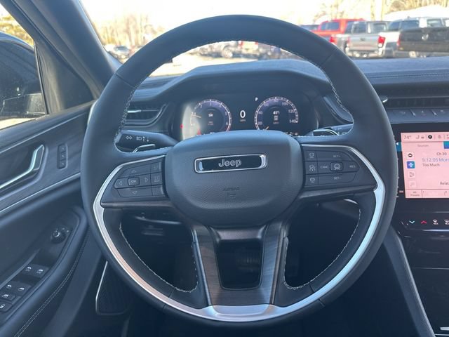 New 2026 Jeep Grand Cherokee Limited w/ Limited Altitude Package AWD/4WD image 14