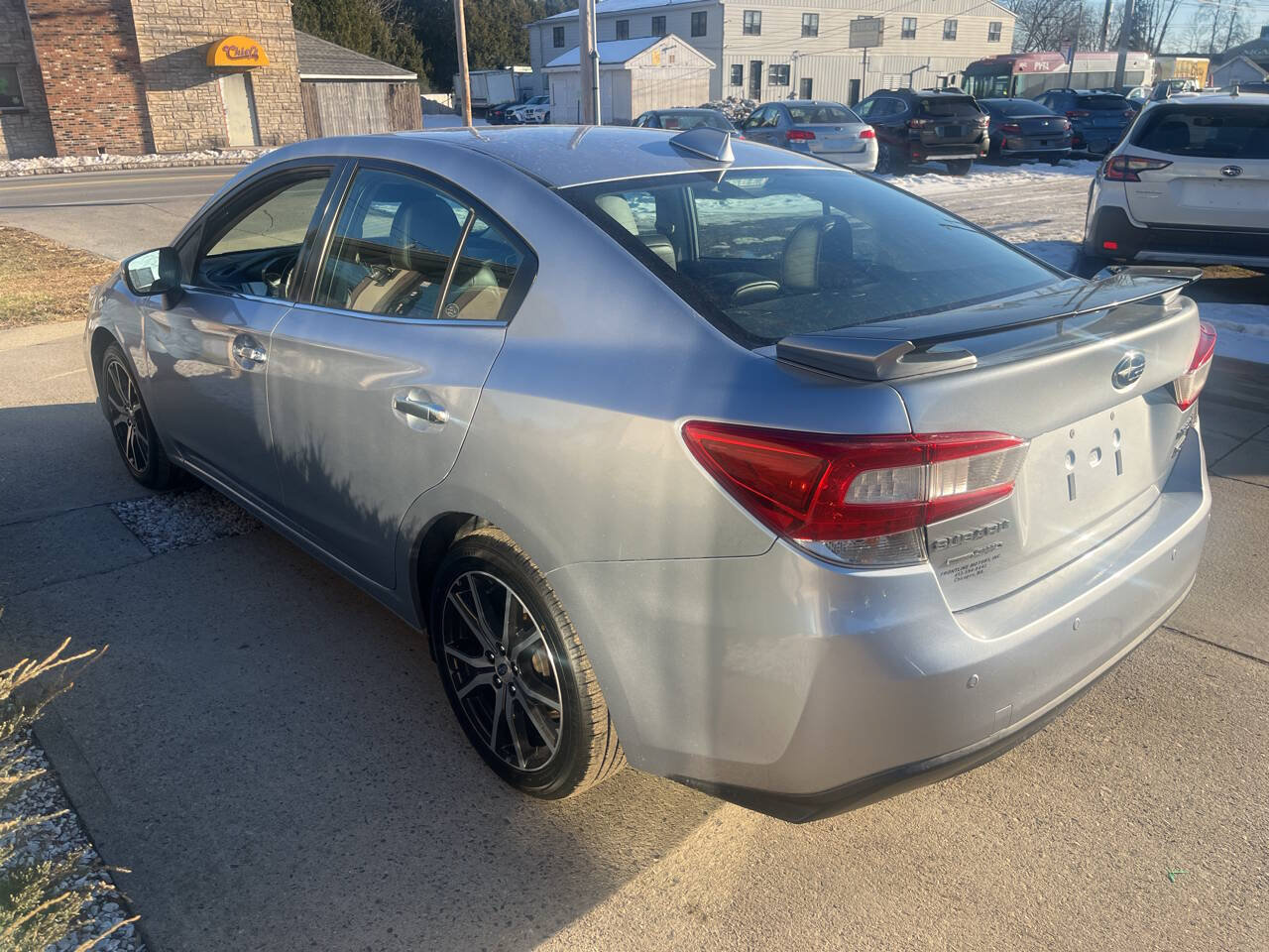 Used 2017 Subaru Impreza 2.0i Limited AWD/4WD image 3