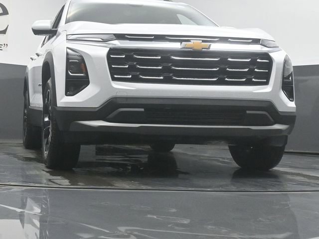 New 2026 Chevrolet Equinox LT image 3
