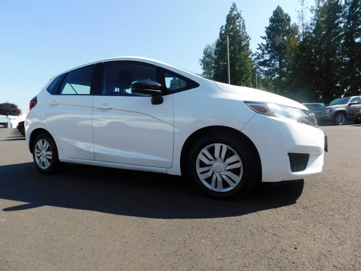 Used 2016 Honda Fit LX image 1