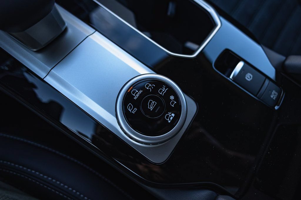 New 2026 Mitsubishi Outlander SE AWD/4WD image 19