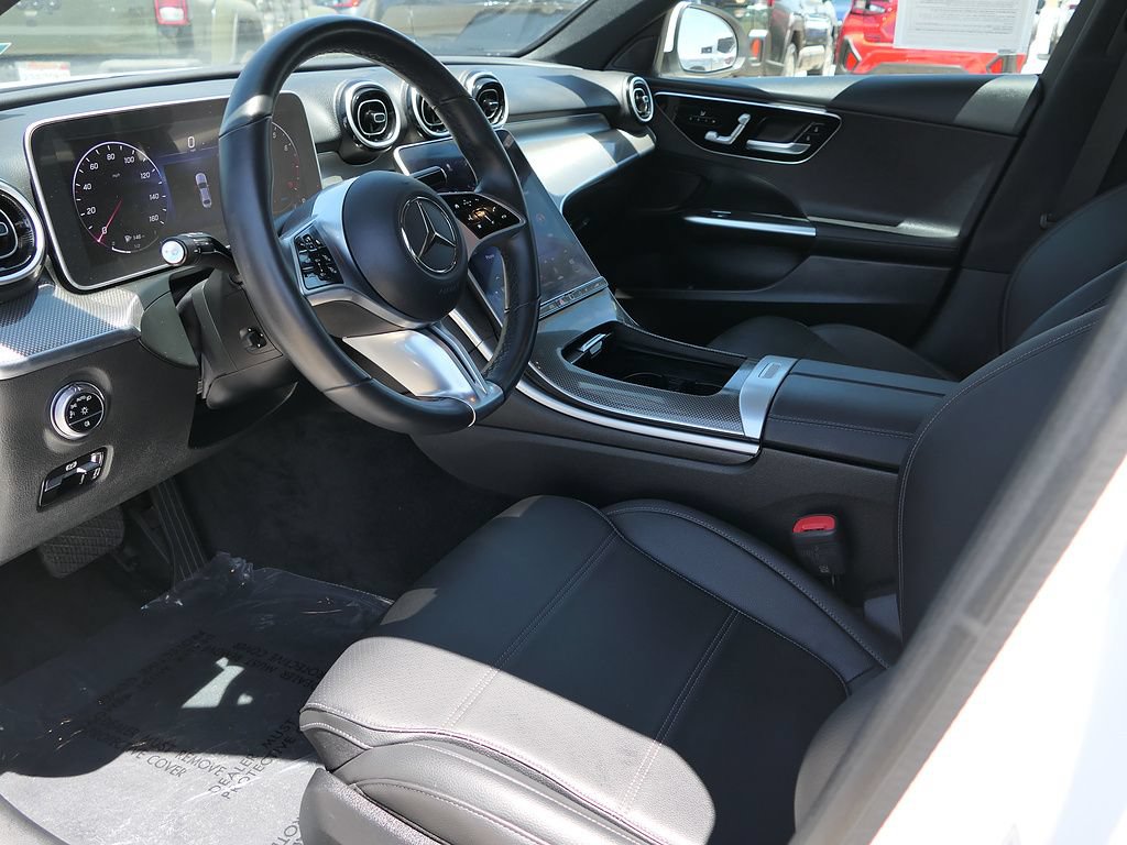 Used 2023 Mercedes-Benz C 300 Sedan image 9