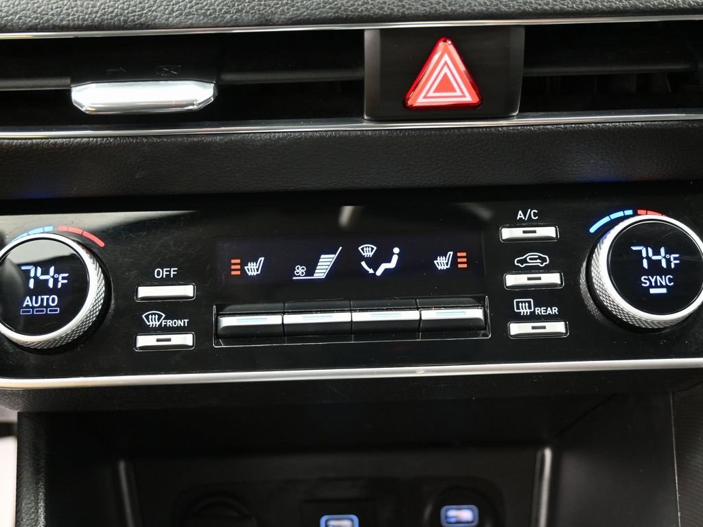 Used 2023 Hyundai Sonata SEL w/ Preferred Accessory Package image 26