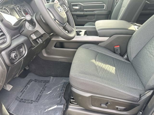 New 2026 RAM 2500 Big Horn AWD/4WD image 21