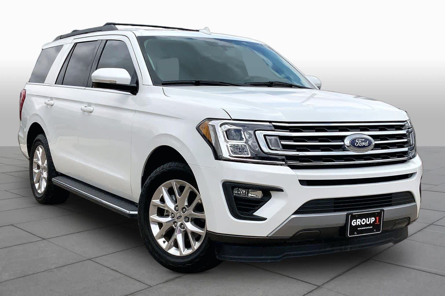 Used 2020 Ford Expedition XLT w/ Equipment Group 202A RWD image 3