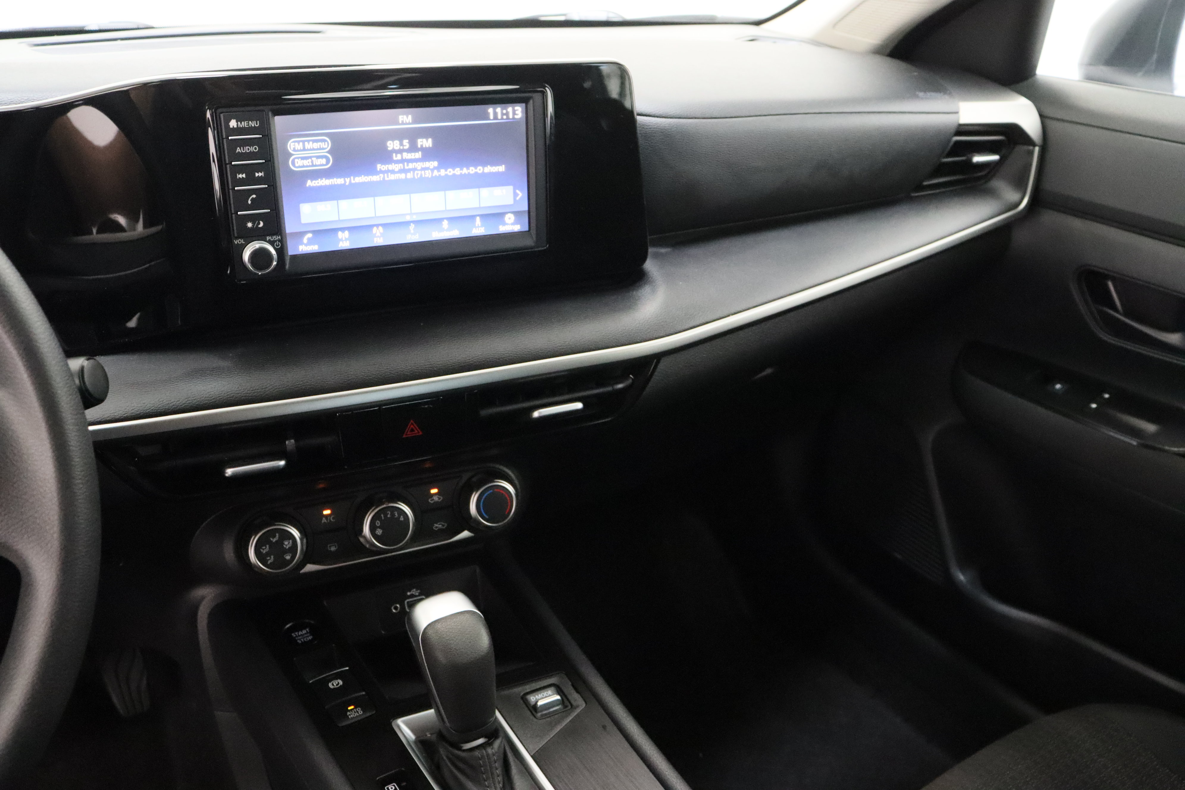 Used 2025 Nissan Kicks S FWD image 15