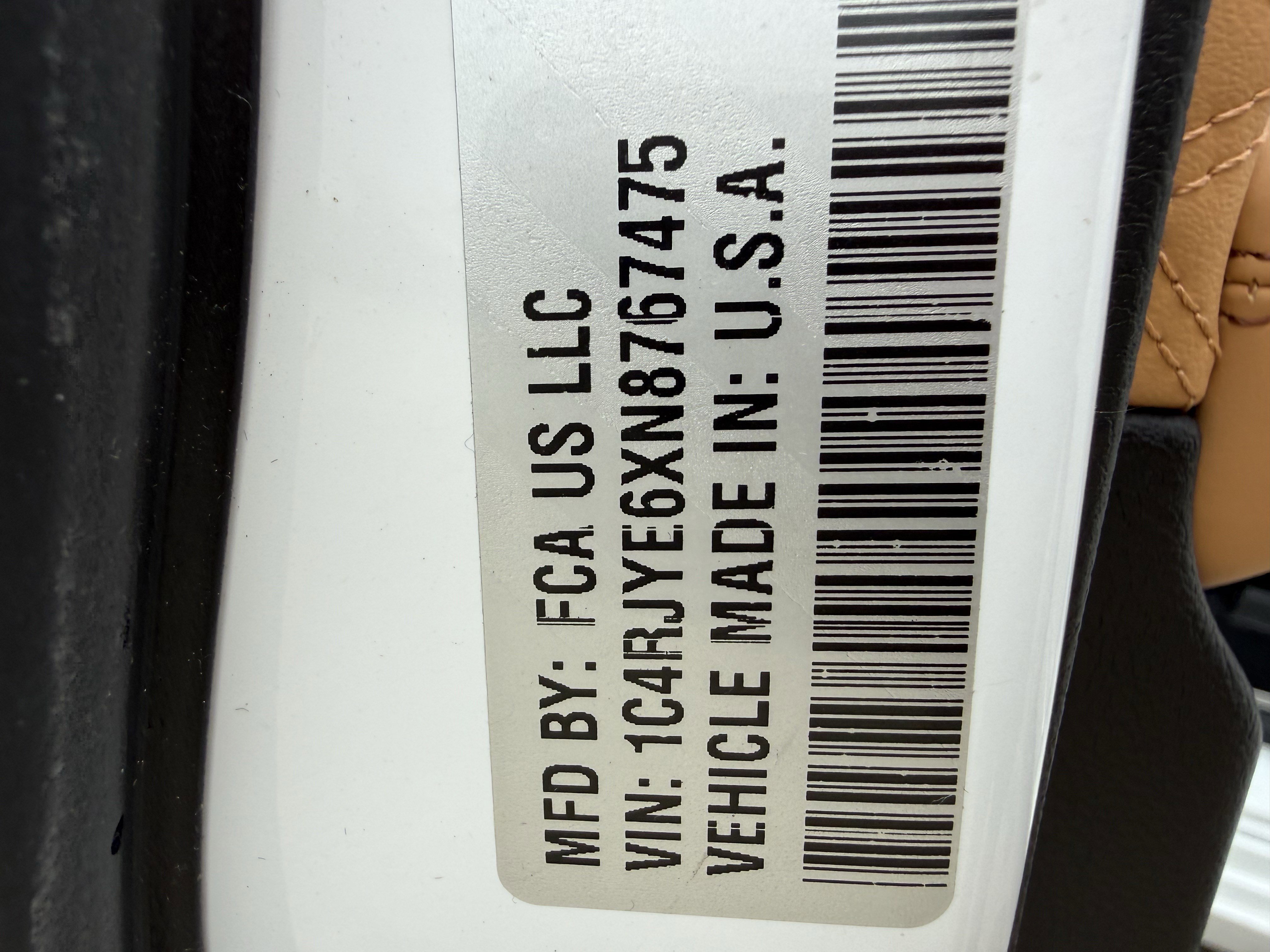 Used 2022 Jeep Grand Cherokee Summit w/ Luxury Tech Group V image 35