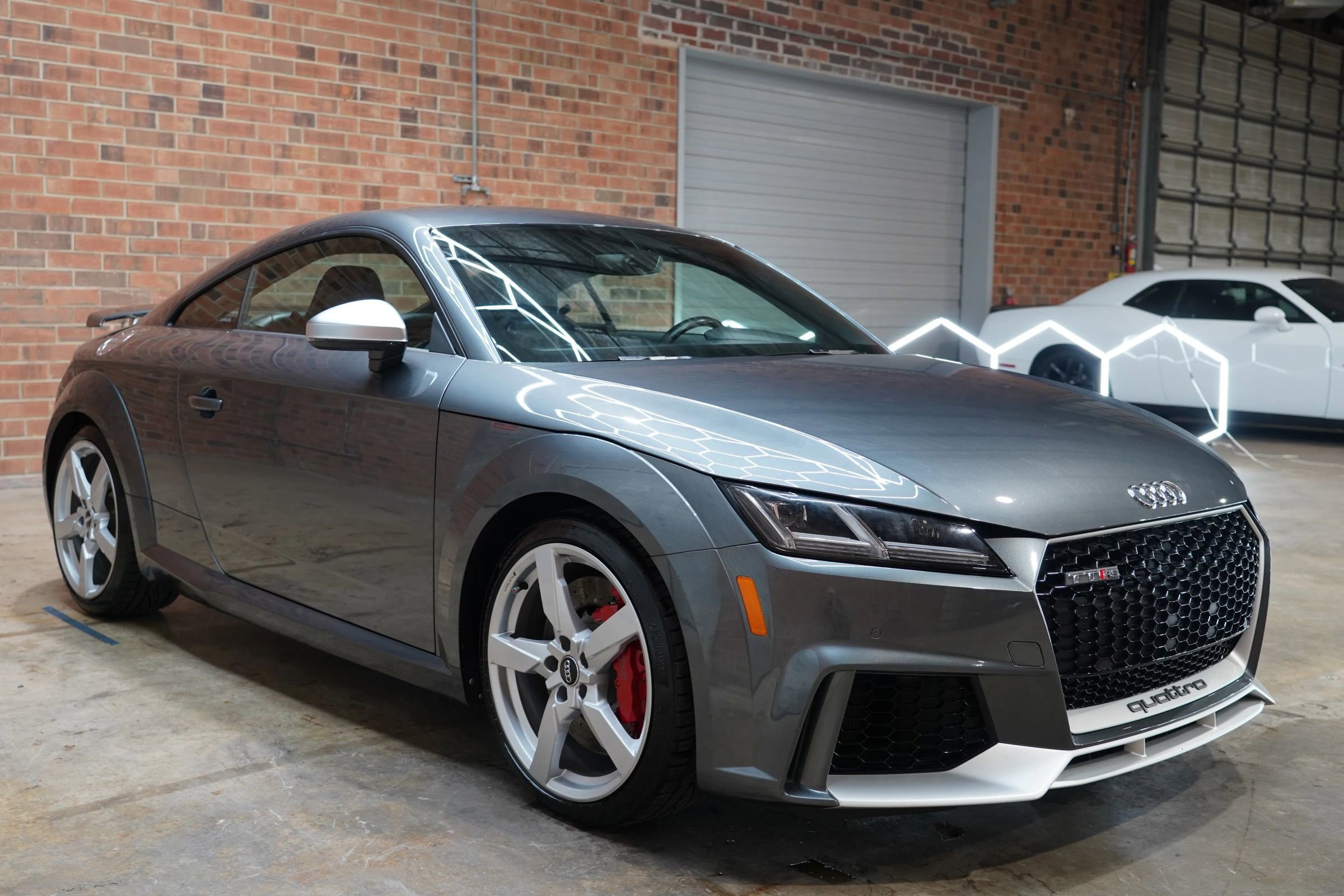 Used 2018 Audi TT RS w/ Technology Package image 4