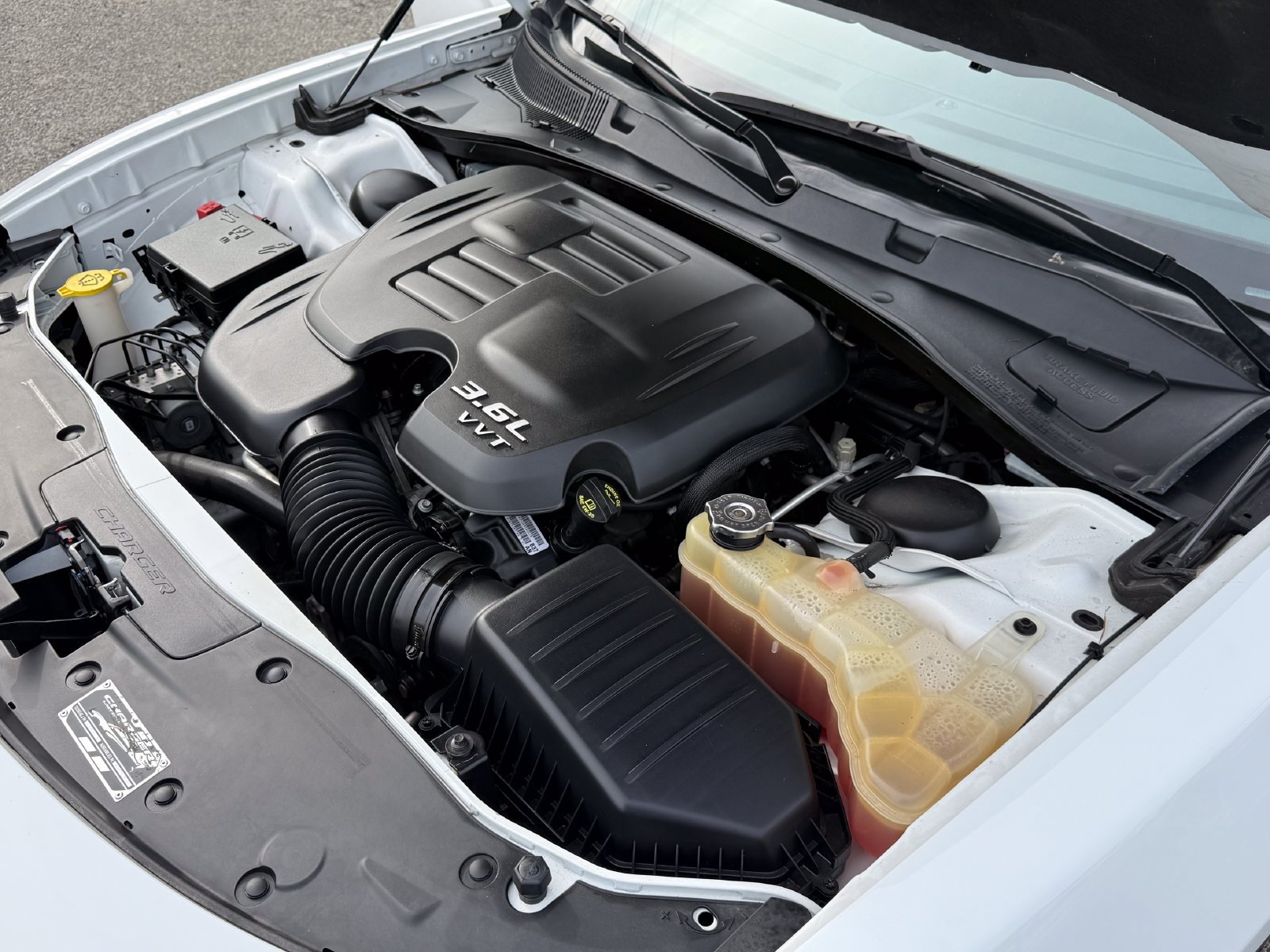 Used 2023 Dodge Charger SXT RWD image 42