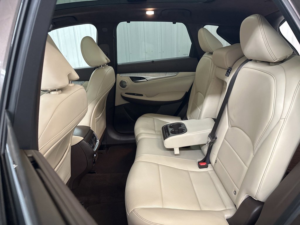 Certified 2019 INFINITI QX50 Essential w/ Sensory Package image 24