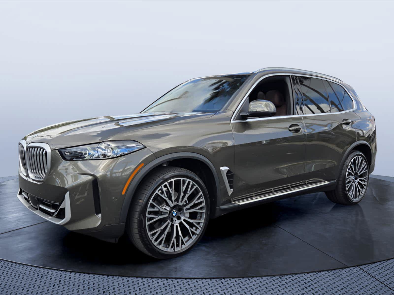 Certified 2026 BMW X5 sDrive40i RWD image 2