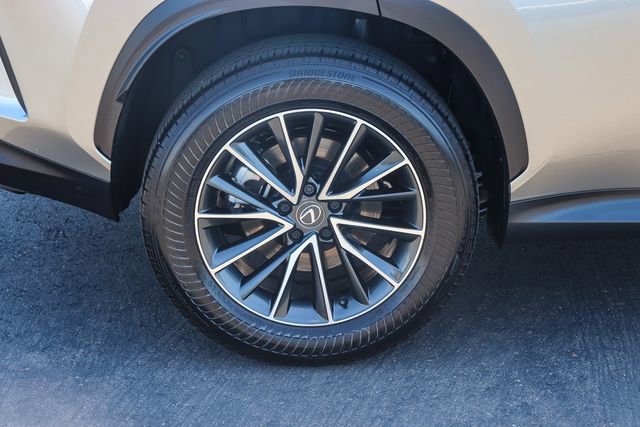 Used 2025 Lexus NX 350h AWD w/ Cold Area Package image 9